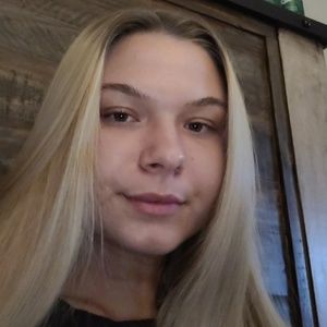 Meet your Posher, Mackenzie